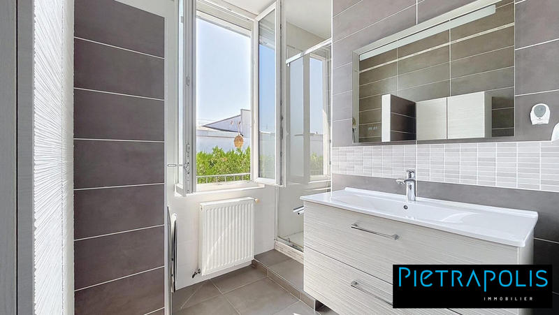 Appartement - 61 m² - 3 pièces