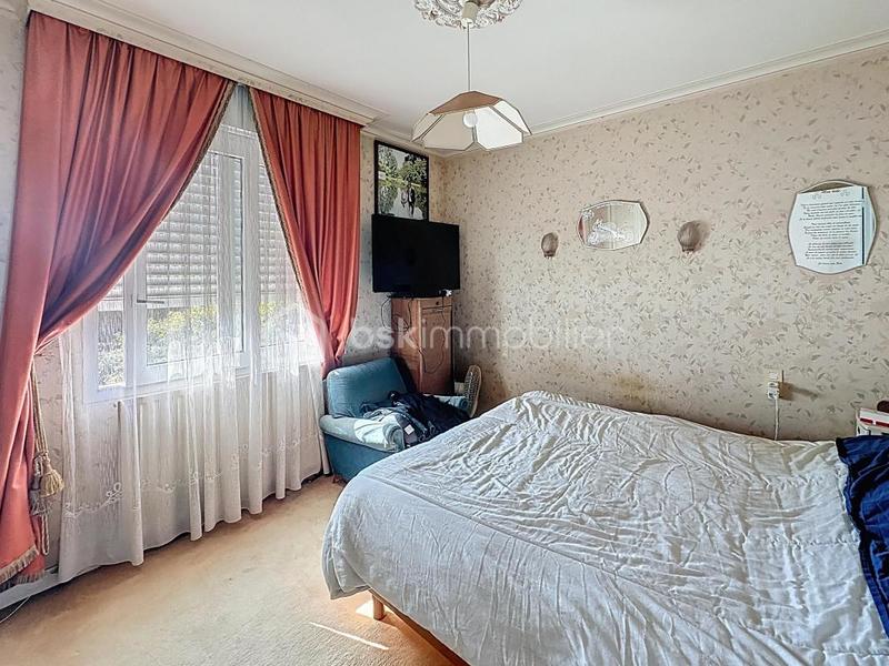 Maison - 156 m² - 9 pièces