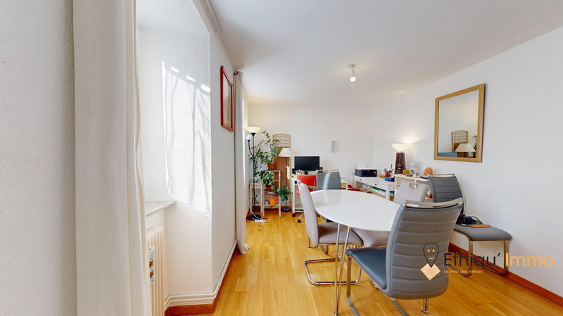 Appartement - 82 m² - 5 pièces