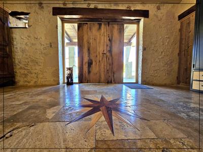 Propriété - 430 m² - 12 pièces