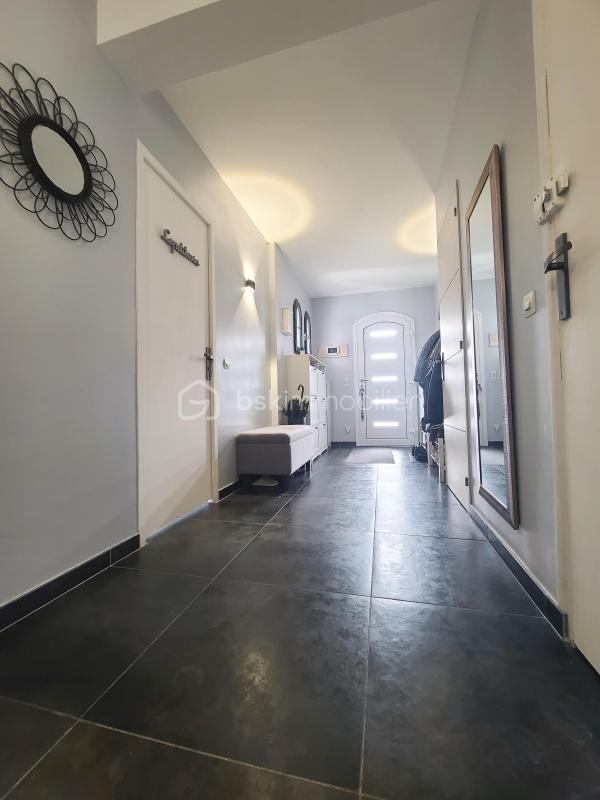 Pavillon - 185 m² - 9 pièces