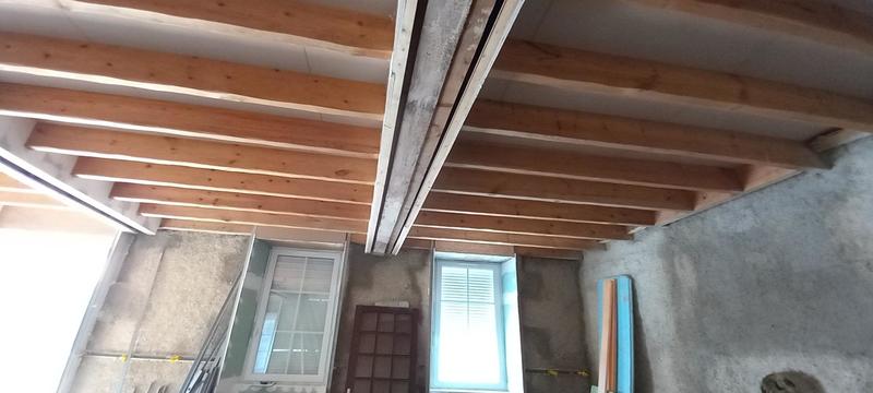 Maison - 235 m² - 9 pièces