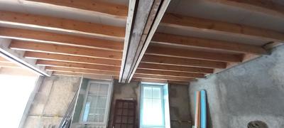 Maison - 235 m² - 9 pièces