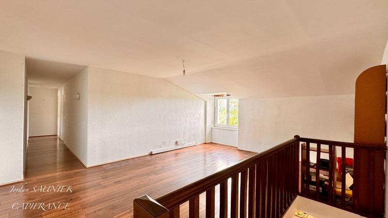 Maison de campagne - 320 m² - 7 pièces