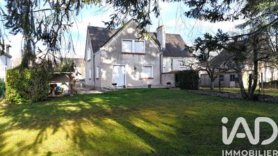 Maison - 137 m² - 7 pièces