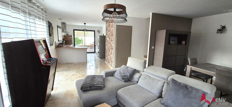 Villa - 90 m² - 4 pièces