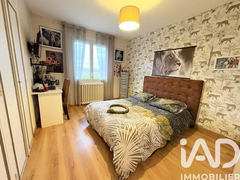 Maison - 120 m² - 7 pièces