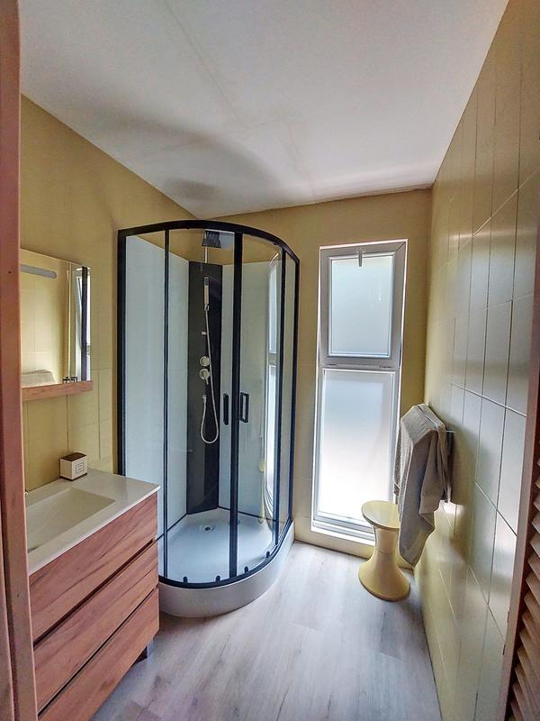 Maison - 165 m² - 6 pièces