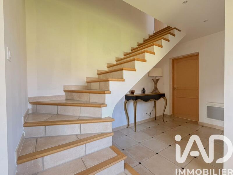 Maison - 123 m² - 5 pièces