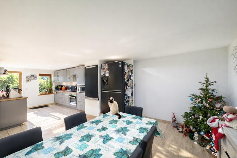 Maison - 86 m² - 6 pièces