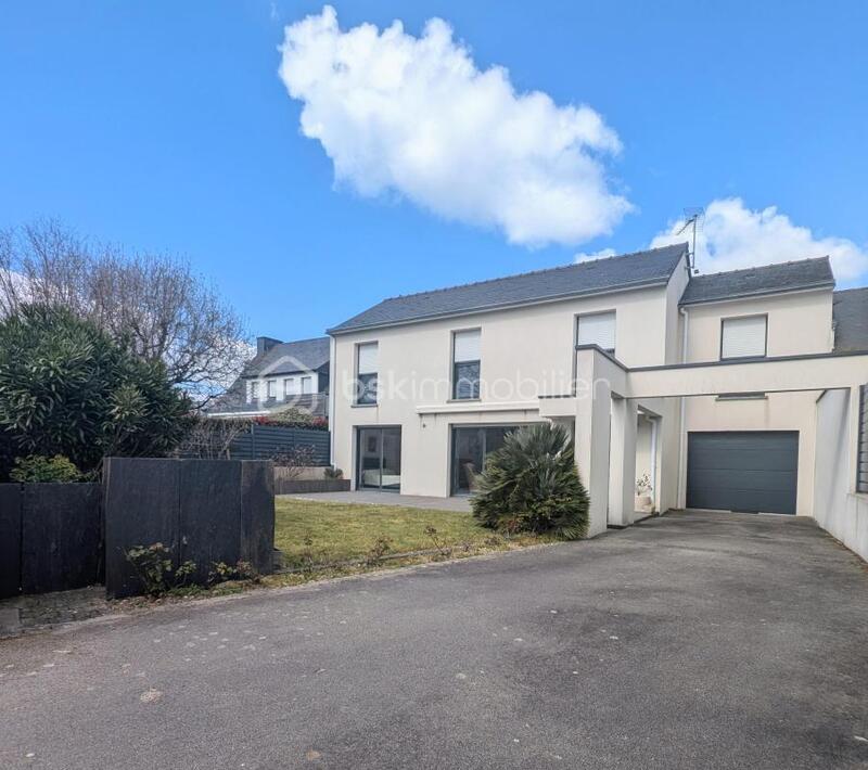 Maison - 126 m² - 5 pièces