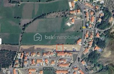 Terrain - 325 m²