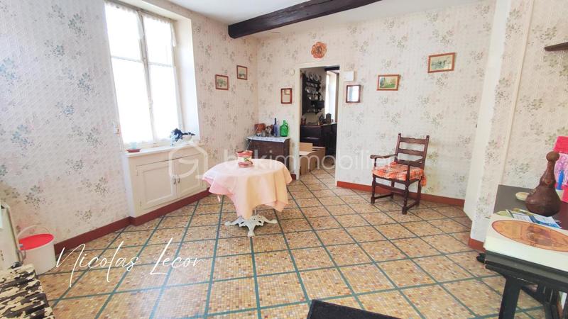 Maison en pierre - 185 m² - 6 pièces