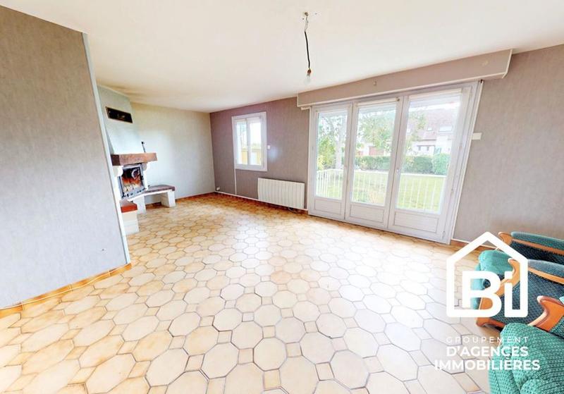 Maison - 90 m² - 5 pièces