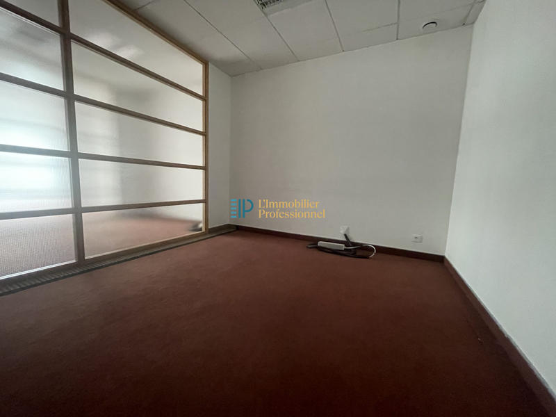 Local commercial - 164 m²