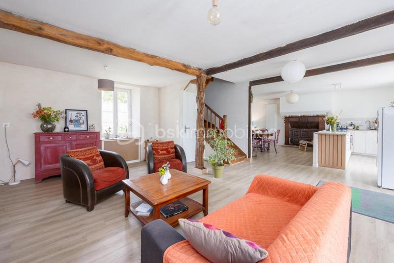 Maison en pierre - 159 m² - 7 pièces