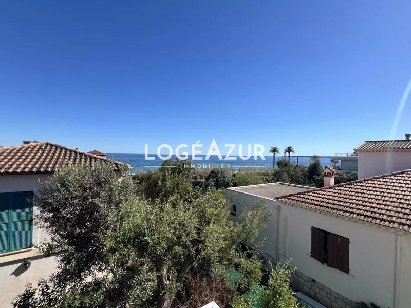 Villa - 262 m² - 9 pièces