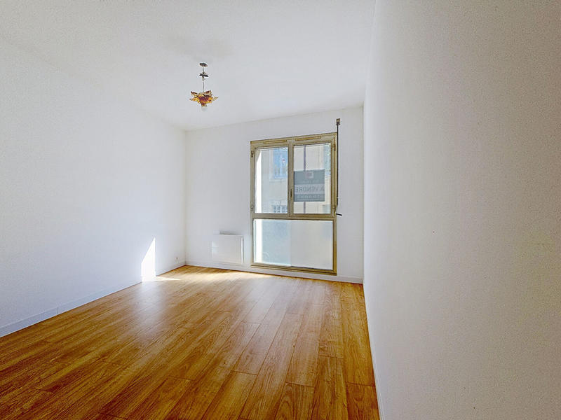 Appartement - 95 m² - 4 pièces