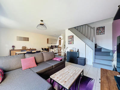 Maison contemporaine - 81 m² - 4 pièces