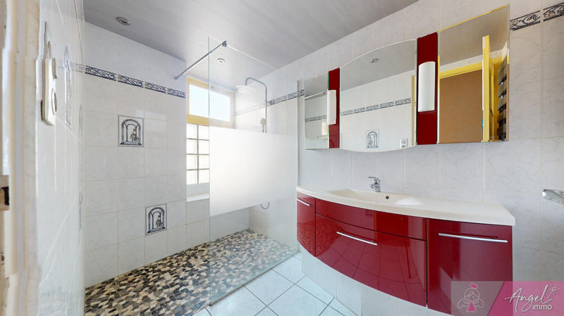 Maison de village - 110 m² - 5 pièces