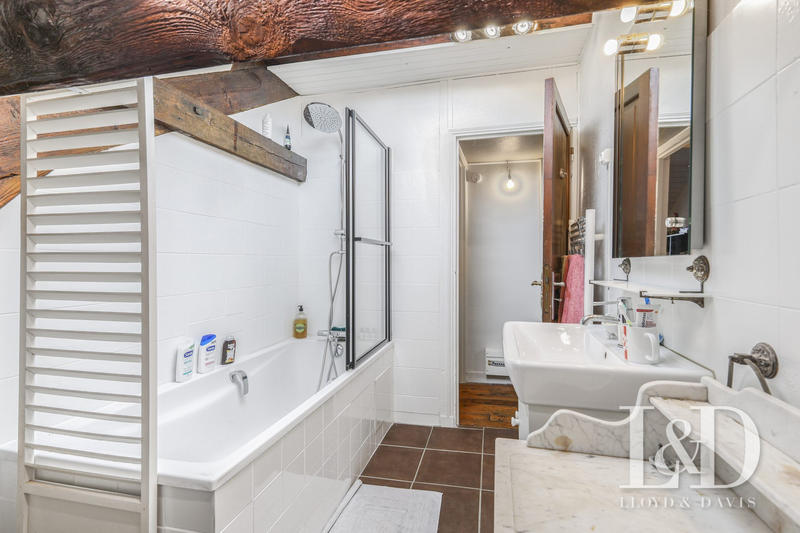 Maison - 170 m² - 6 pièces