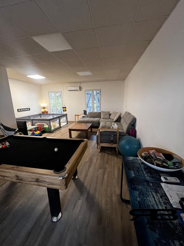 Appartement - 121 m² - 5 pièces