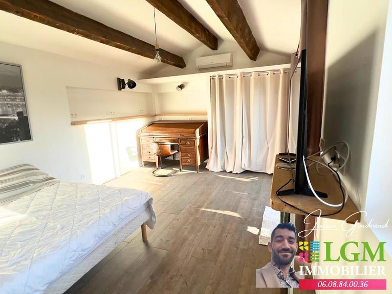 Immeuble - 300 m² - 5 pièces