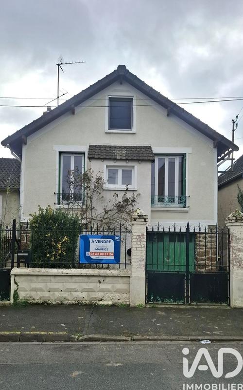 Maison - 93 m² - 4 pièces