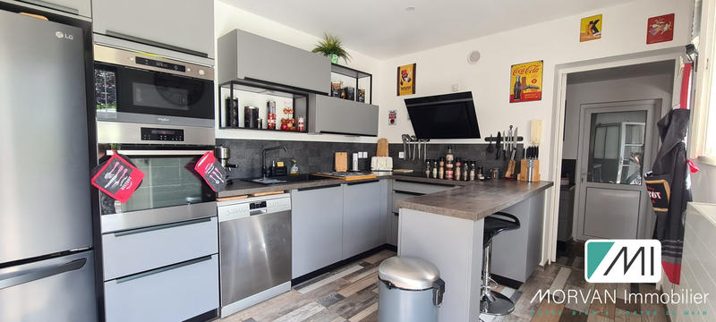 Villa - 200 m² - 8 pièces