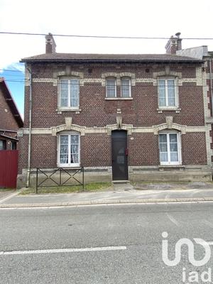 Maison - 140 m² - 5 pièces