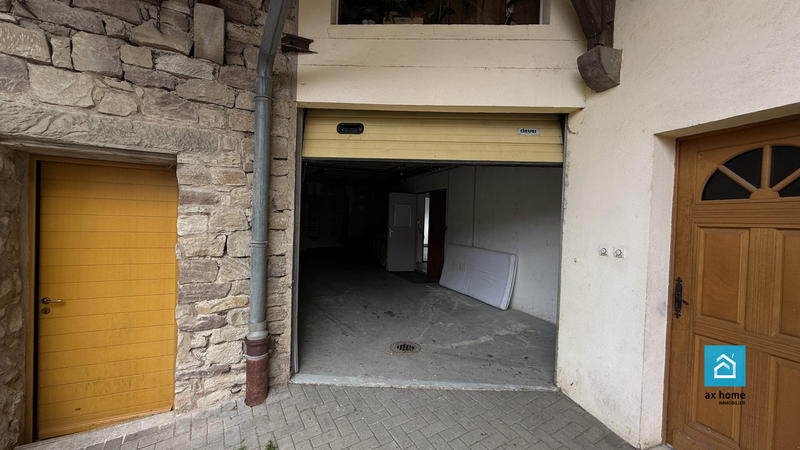 Local d'activités - 90 m² - 3 pièces