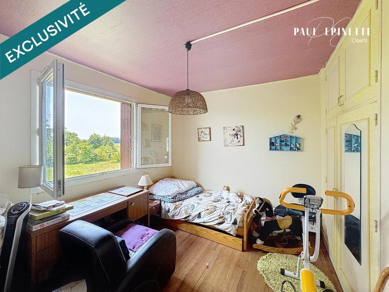 Maison - 209 m² - 6 pièces