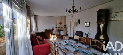 Maison - 82 m² - 5 pièces