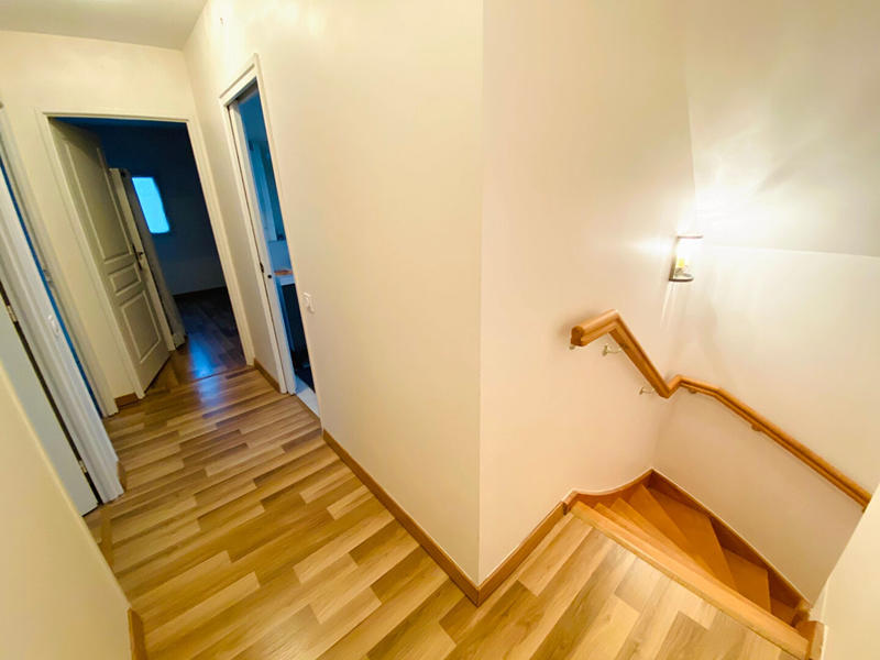 Maison - 91 m² - 4 pièces