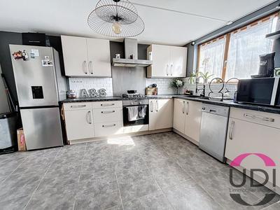 Maison - 117 m² - 4 pièces