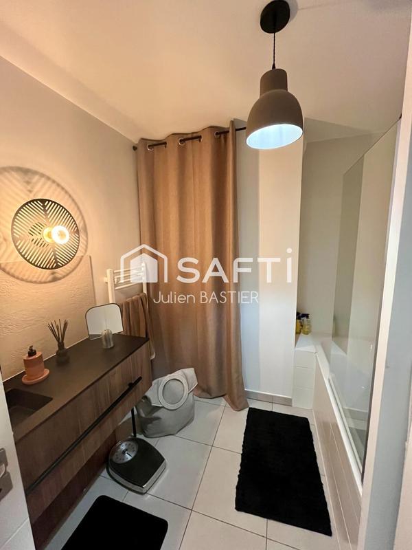 Appartement - 83 m² - 3 pièces