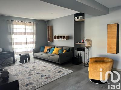 Maison - 440 m² - 9 pièces