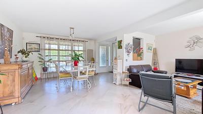 Maison - 170 m² - 4 pièces