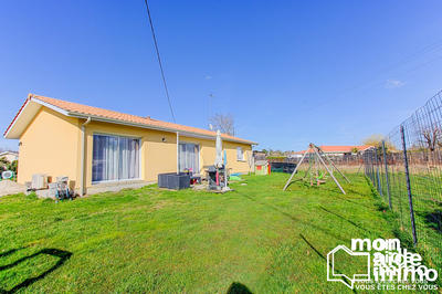 Maison - 96 m² - 4 pièces