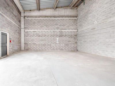 Local commercial - 112 m² - 2 pièces