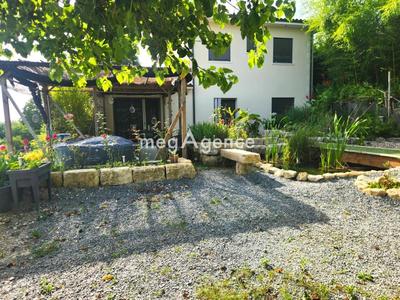 Maison - 134 m² - 5 pièces