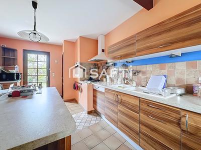 Maison - 145 m² - 6 pièces