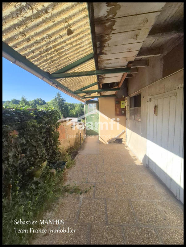 Maison - 90 m² - 6 pièces