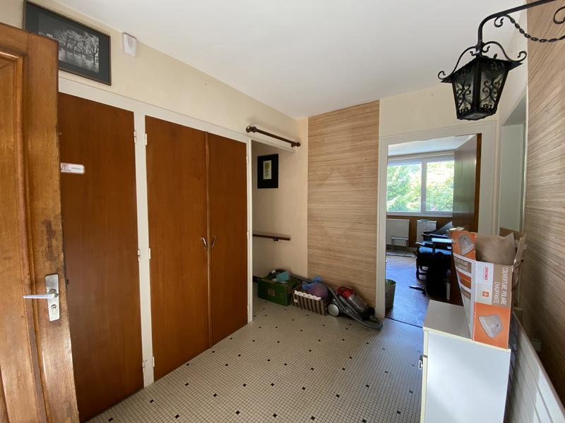 Villa - 194 m² - 10 pièces