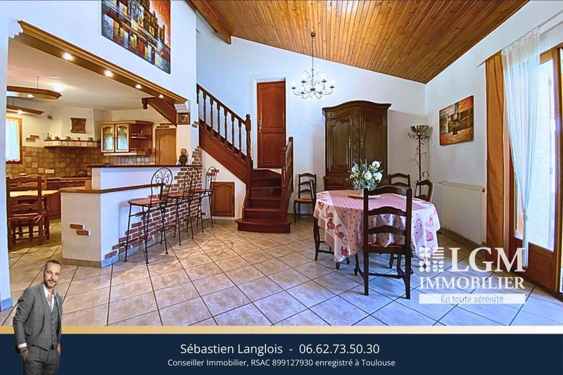 Villa - 230 m² - 7 pièces