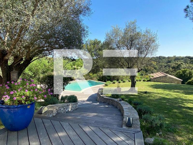 Maison - 150 m² - 7 pièces