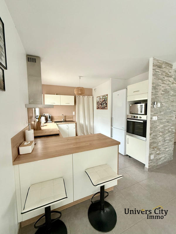 Maison - 103 m² - 6 pièces