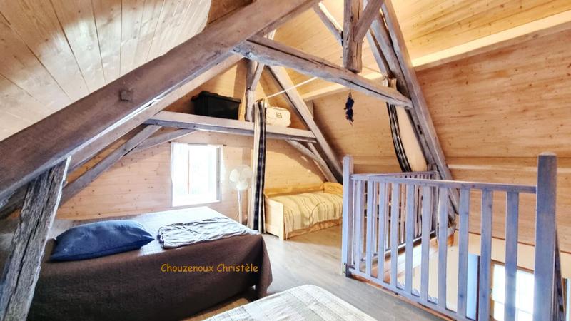 Demeure - 330 m² - 16 pièces