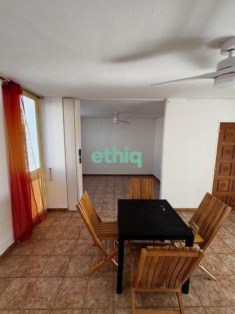 Appartement - 100 m² - 5 pièces