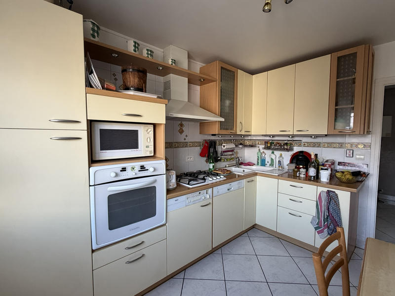 Appartement - 95 m² - 4 pièces